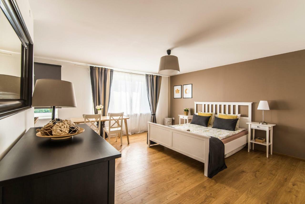 Sunshine Apartment Liepāja Esterno foto